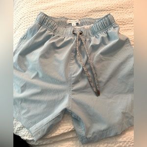 Vintage Summer brand EUC size small men’s multi swim shorts light blue